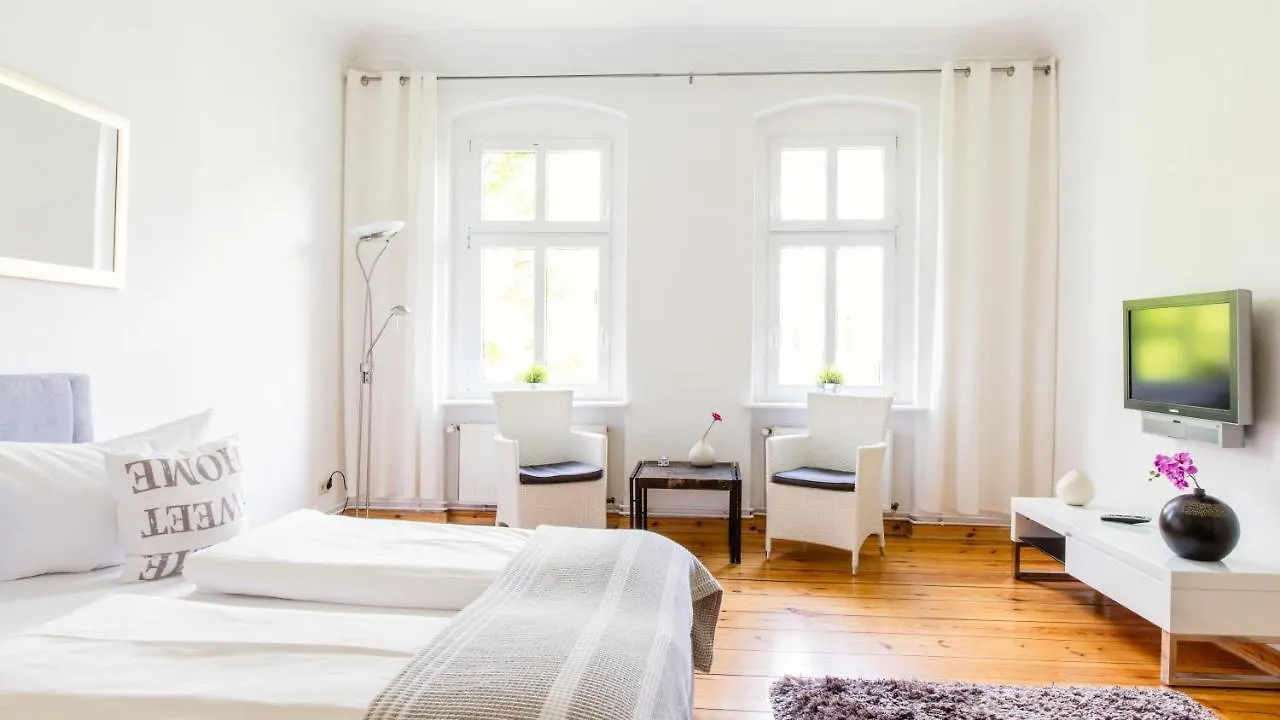 Primeflats - Apartment Charlotte Berlin Prenzlauer Berg 0*,